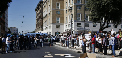 La vera storia del palazzo liberato dagli immigrati abusivi a Roma La vera storia del palazzo liberato dagli immigrati abusivi a Roma