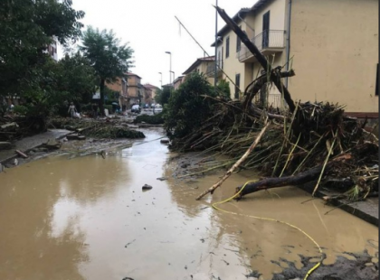 Maltempo: si cercano i dispersi a Livorno. Adesso i temporali si spostano al Sud item-thumbnail