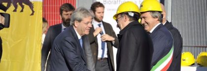 Eni in Italia: 4 miliardi di spesa in 4 anni per la riconversione industriale, investimenti e tecnologia in chiave ambientale Eni in Italia: 4 miliardi di spesa in 4 anni per la riconversione industriale, investimenti e tecnologia in chiave ambientale