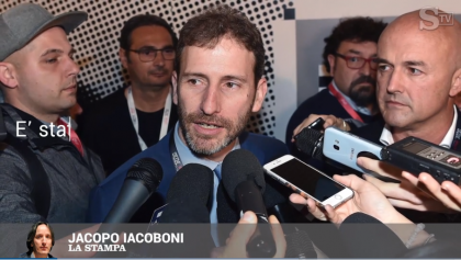 Il Movimento 5 Stelle vieta l’ingresso al giornalista de La Stampa Il Movimento 5 Stelle vieta l’ingresso al giornalista de La Stampa