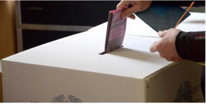 Ballottaggi: Vola la Lega. 5 Stelle avanti ad Avellino e Imola. Il centrosinistra perde nelle roccaforti rosse. item-thumbnail