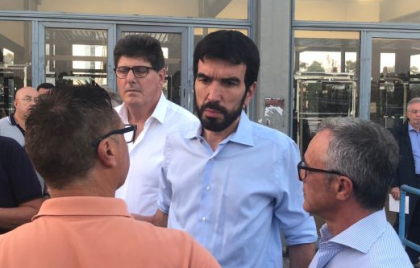 Martina segretario del PD a Taranto: “Il governo smetta di perdere tempo” Martina segretario del PD a Taranto: “Il governo smetta di perdere tempo”
