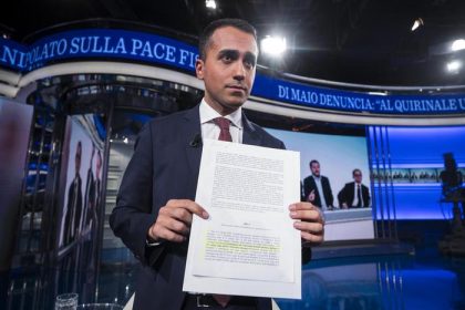 Di Maio: “Sulla pace fiscale giunto al Quirinale un testo manipolato”, ma il Colle smentisce: “Qui non è mai arrivato” Di Maio: “Sulla pace fiscale giunto al Quirinale un testo manipolato”, ma il Colle smentisce: “Qui non è mai arrivato”