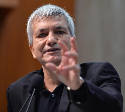 Nichi Vendola colpito da infarto, operato, non è in pericolo Nichi Vendola colpito da infarto, operato, non è in pericolo