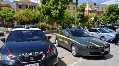 Polizia, Carabinieri e Finanza, smantellano tre sodalizi criminali operanti nel litorale jonico lucano. item-thumbnail