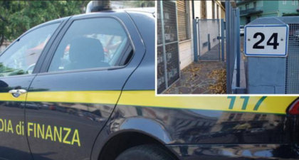 Perquisizioni in casa Lega per il riciclaggio dei 49 milioni scomparsi item-thumbnail