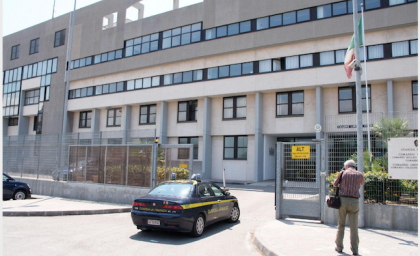 SEQUESTRATI DISPONIBILITA’ E BENI PER CIRCA 85.000 EURO ALL’EX PRESIDENTE ORDINE AVVOCATI DI TARANTO. item-thumbnail