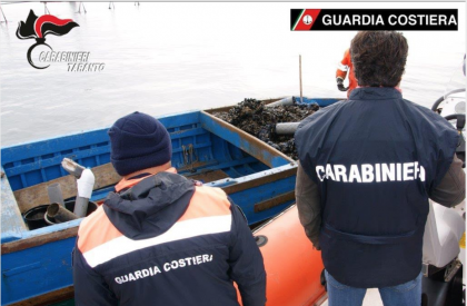 Carabinieri e Guardia Costiera di Taranto denunciano 6 persone per produzione, detenzione e commercializzazione di “cozze nere” in cattivo stato di conservazione item-thumbnail