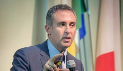 Europee, in Puglia l’assessore (ex AN) di Emiliano vota Lega: sosterrà Casanova amico di Salvini item-thumbnail