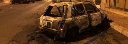 Incendiata nella notte l’auto di una nota ambientalista Incendiata nella notte l’auto di una nota ambientalista