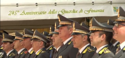 La Guardia di Finanza festeggia in Puglia il 245° anniversario item-thumbnail