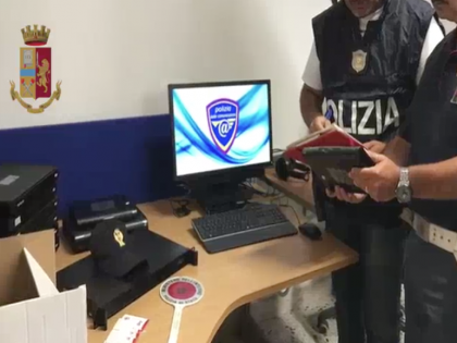 La Polizia Postale arresta un gestore del “pezzotto” con cui rivendeva abusivamente i programmi di Sky item-thumbnail