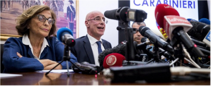 Carabiniere ucciso a Roma. La Procura: “Gli indiziati sono stati individuati e interrogati dai magistrati nel rispetto della legge” Carabiniere ucciso a Roma. La Procura: “Gli indiziati sono stati individuati e interrogati dai magistrati nel rispetto della legge”