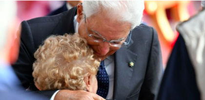Commemorazione Ponte Morandi. I managers di Autostrade contestati vanno via. Mattarella: “Il nuovo ponte ricucirà la ferita” item-thumbnail