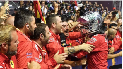 Singapore. Formula 1, doppietta Ferrari. Vettel ritorna a vincere Leclerc secondo item-thumbnail