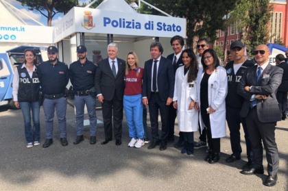 La Polizia di Stato presente all’iniziativa “Tennis&Friends” La Polizia di Stato presente all’iniziativa “Tennis&Friends”