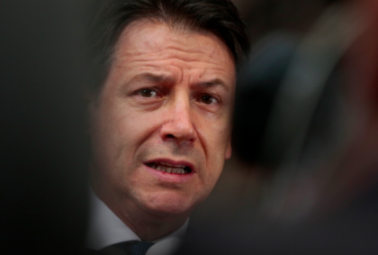 Pubblicato il decreto Conte-Virus : ecco chi potrà andare a lavoro item-thumbnail
