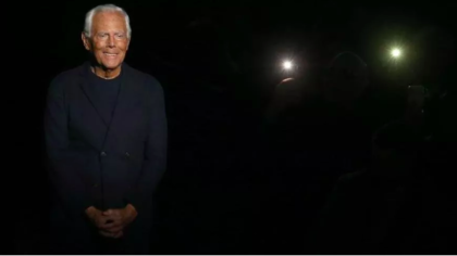 Coronavirus, Giorgio Armani converte la produzione in Italia: produrrà camici monouso Coronavirus, Giorgio Armani converte la produzione in Italia: produrrà camici monouso
