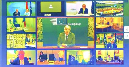 Ecco cosa ha deciso l’ Eurogruppo sulla pelle degli italiani Ecco cosa ha deciso l’ Eurogruppo sulla pelle degli italiani