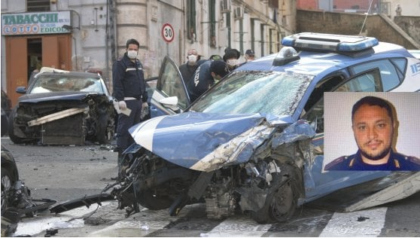 Napoli, poliziotto morto per sventare rapina in banca Napoli, poliziotto morto per sventare rapina in banca