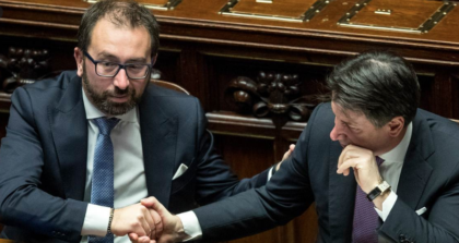 “La Trattativa”. Conte salva in corner Bonafede item-thumbnail