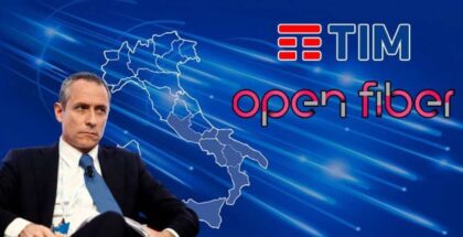 Poste Italiane si lancia nella fibra con Tim ed Open Fiber, e nel mobile stringe un nuovo accordo con Vodafone Poste Italiane si lancia nella fibra con Tim ed Open Fiber, e nel mobile stringe un nuovo accordo con Vodafone