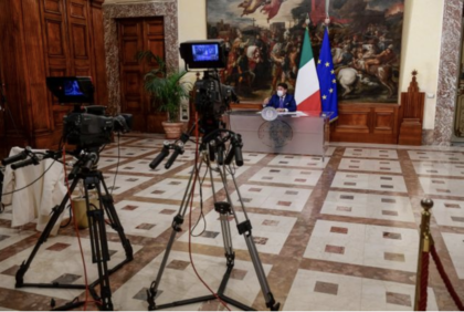 Le finte conferenza stampa del premier Conte.Il silenzio vergognoso dell’ Agcom, e l’ Ordine dei Giornalisti Le finte conferenza stampa del premier Conte.Il silenzio vergognoso dell’ Agcom, e l’ Ordine dei Giornalisti