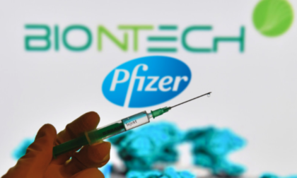 Semaforo verde dell’Ema al vaccino antiCovid della Pfizer-BioNTech item-thumbnail