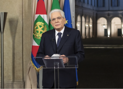 Mattarella: «Il 2021 deve essere l’anno della sconfitta del virus e il primo della ripresa» Mattarella: «Il 2021 deve essere l’anno della sconfitta del virus e il primo della ripresa»