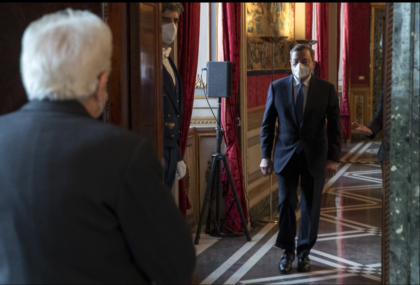 GOVERNO DRAGHI IN DIRITTURA D’ARRIVO: SALVINI APRE E IL PD VALUTA L’APPOGGIO ESTERNO. GOVERNO DRAGHI IN DIRITTURA D’ARRIVO: SALVINI APRE E IL PD VALUTA L’APPOGGIO ESTERNO.