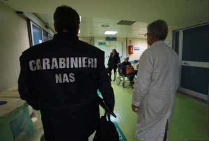 CORRUZIONE PER OTTENERE FALSE INVALIDITÀ E VANTAGGI INDEBITI: PERQUISIZIONI DEI CARABINIERI NAS DI ROMA item-thumbnail