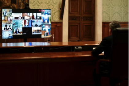 IL PREMIER DRAGHI NON ESCLUDE LE RIAPERTURE DELLE ATTIVITA’ item-thumbnail