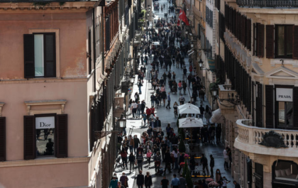 COVID: DA LUNEDI’ L’ITALIA SI COLORA DI GIALLO. ECCO LE NUOVE REGOLE, REGIONE PER REGIONE COVID: DA LUNEDI’ L’ITALIA SI COLORA DI GIALLO. ECCO LE NUOVE REGOLE, REGIONE PER REGIONE