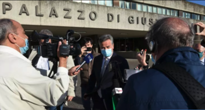 ARRESTATO PER CORRUZIONE IL SINDACO DI FOGGIA FRANCO LANDELLA ESPONENTE DELLA LEGA ARRESTATO PER CORRUZIONE IL SINDACO DI FOGGIA FRANCO LANDELLA ESPONENTE DELLA LEGA