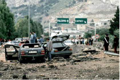 IN RICORDO DI GIOVANNI FALCONE DI FRANCESCA MORVILLO E DELLA LORO SCORTA IN RICORDO DI GIOVANNI FALCONE DI FRANCESCA MORVILLO E DELLA LORO SCORTA