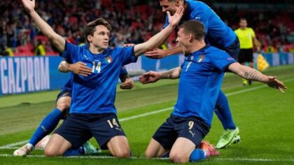 L’ITALIA SOFFRE, VINCE E VOLA AI QUARTI: DECISIVI GLI INGRESSI ED I GOALS DI CHIESA E PESSINA item-thumbnail