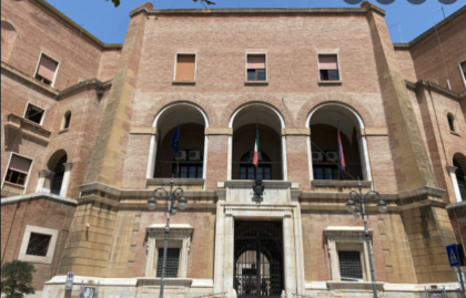 IL GOVERNO SCIOGLIE IL COMUNE DI FOGGIA PER INFILTRAZIONI MAFIOSE item-thumbnail