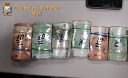 PORTO DI BARI: INTERCETTATO IN ESTATE OLTRE 1,5 MILIONI DI EURO IN DENARO CONTANTE IN TRANSITO NELLO SCALO PORTO DI BARI: INTERCETTATO IN ESTATE OLTRE 1,5 MILIONI DI EURO IN DENARO CONTANTE IN TRANSITO NELLO SCALO