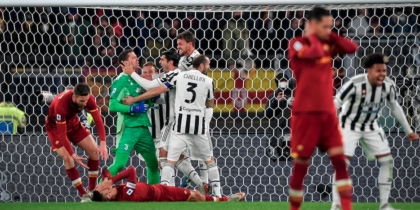 Roma-Juventus: godete juventini, e meditate. Roma-Juventus: godete juventini, e meditate.